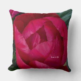 Snygg Blooming Red Peony Kudde
