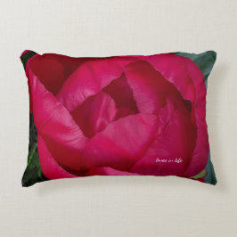 Snygg Blooming Red Peony Prydnadskudde