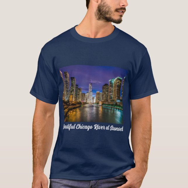 Snygg Chicago River vid Sunset, Illinois T Shirt (Framsida)