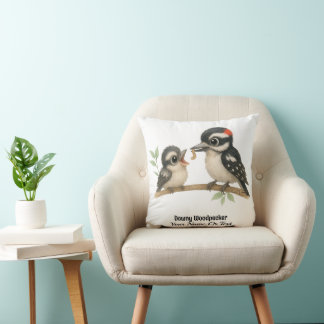 Snygg Downy Woodpecker Kudde