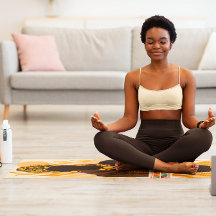 Snygg etisk afrikansk kvinnokonst