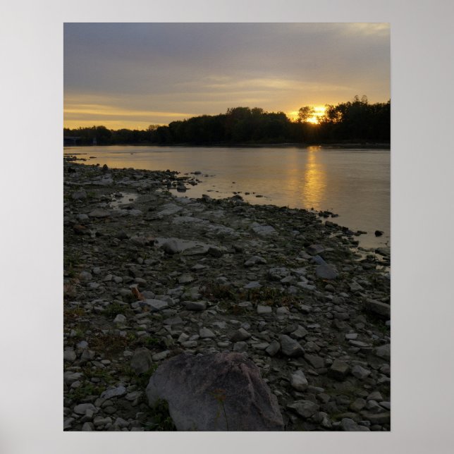 Snygg floden Sunrise Poster (Framsidan)
