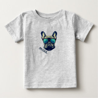 Snygg fransk bulldogg i solglasögon t shirt