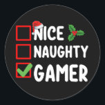 Snygg julklapp på Gamer-jullistan Runt Klistermärke<br><div class="desc">Snygg julklapp på Gamer-jullistan</div>