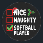 Snygg jullista för Softball Player Runt Klistermärke<br><div class="desc">Snygg Helgdag för Softball Player-jullista</div>
