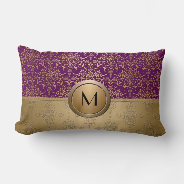 Snygg lila och guld monogram damaskmönster lumbarkudde (Framsida)