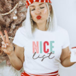Snygg lista Modern fin jul T Shirt<br><div class="desc">Den här snyggten är julskjortans utformning perfekt för både barn och vuxnor. Den här helgdag gör en julklapp i perfekten,  en lagerbänk,  ett byte av helgdag eller bara en speciell gåva till dig från tomten.</div>