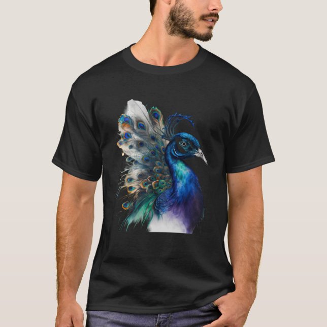 Snygg Majestic Peacock i månljuset T Shirt (Framsida)