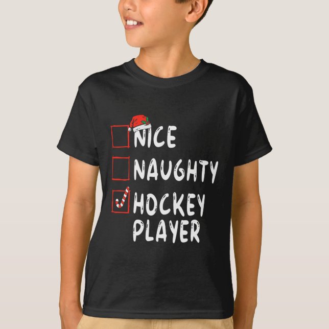 Snygg Naughty Hockey Player jul Santa Hat Boy T Shirt (Framsida)