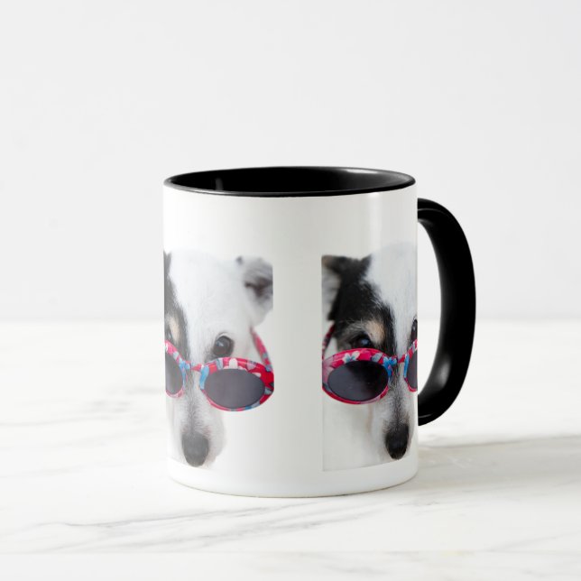 Snygg seriehund med glasögon mugg (Framsida höger)