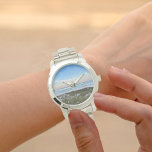 Snygg solnedgång, fotopatron, sommar armbandsur<br><div class="desc">Den här pikonresquadon med vita siffror från Destin Florida visar den vackra rosa och orange solnedgång som försiktigt berör havet vågar över sand och havsgräs. Snygg vaktvakt från din favoritsemester eller hemstad.</div>