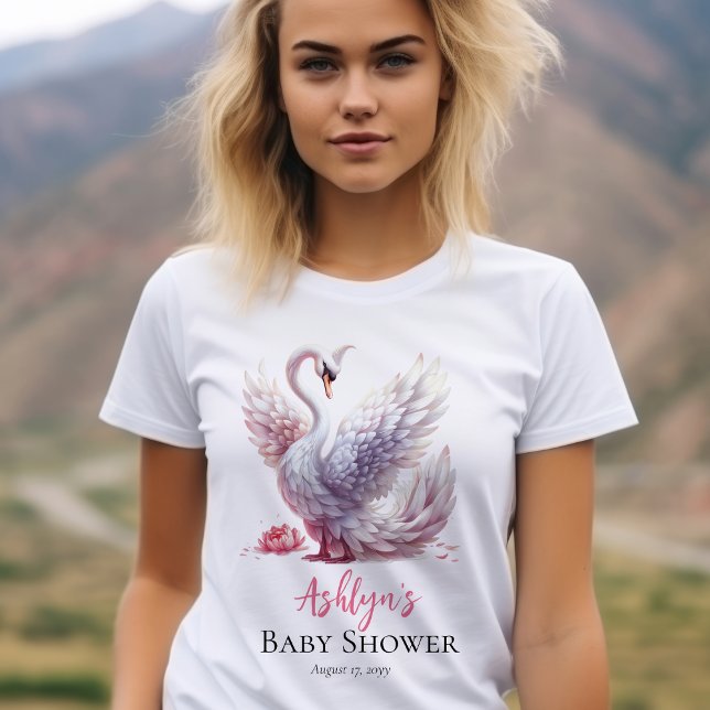 Snygg Svan Rosa Blommigt Baby Shower T Shirt (Beautiful Swan Pink Floral Peonies Girl Baby Shower Woman's T-Shirt)