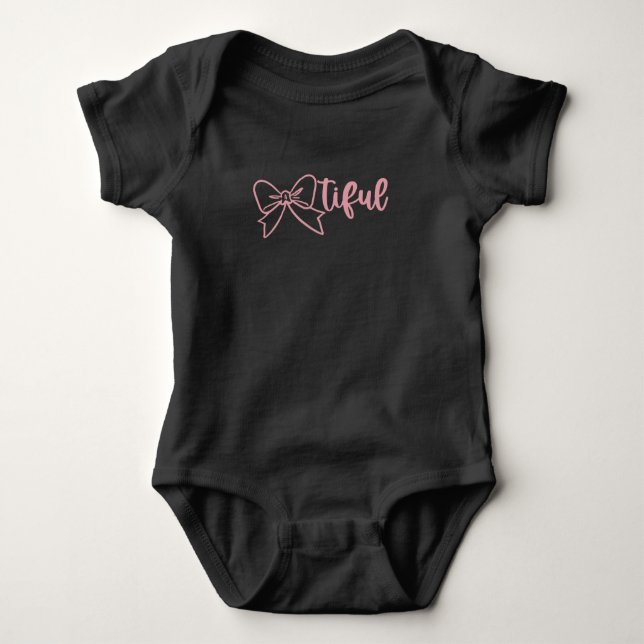 Snygg tjejslöja t shirt (Framsida)