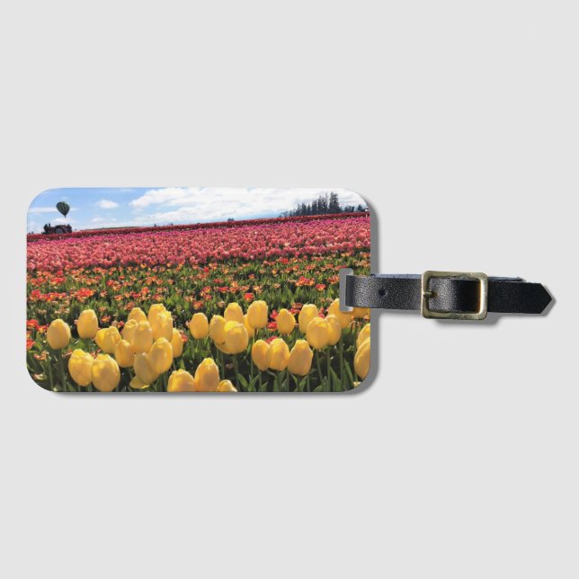 Snygg Tulip Fält med Luftballong, Oregon Bagagebricka (Framsida horisontal)