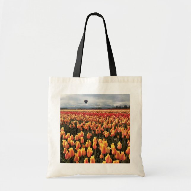 Snygg Tulip Fält med Luftballong, Oregon Tygkasse (Framsidan)