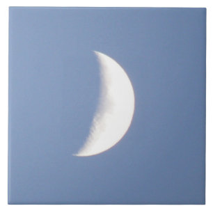Snygg Waxing Crescent Måne i Daylight Tile Kakelplatta