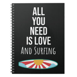 Snygga surfingpresenter Surfbräda Surfare Sommarvå Anteckningsbok