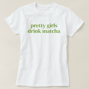 Snygga Tjejer Dricker Matcha Enkla Tjejaktiga T Shirt