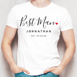 Snyggt Best Man Bröllop T Shirt<br><div class="desc">Perfektens gåva till vilken bäste man som helst,  roligten och den moderna designen har ett typografiskt skript av snyggten "Bästa man" med söta små röda fullt av kärlek. Utformningen är enkel att anpassa med ett namn-datum och ett fastställt bröllop-datum och kommer att vara perfektens kvarlevor från er speciella dag.</div>