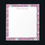 Snyggt Birds Flowers Mauve Mönster Personlig Anteckningsblock<br><div class="desc">Ett söt blommönster söta blommor i blått på en söt lila bakgrund,  personlig med ditt namn.</div>