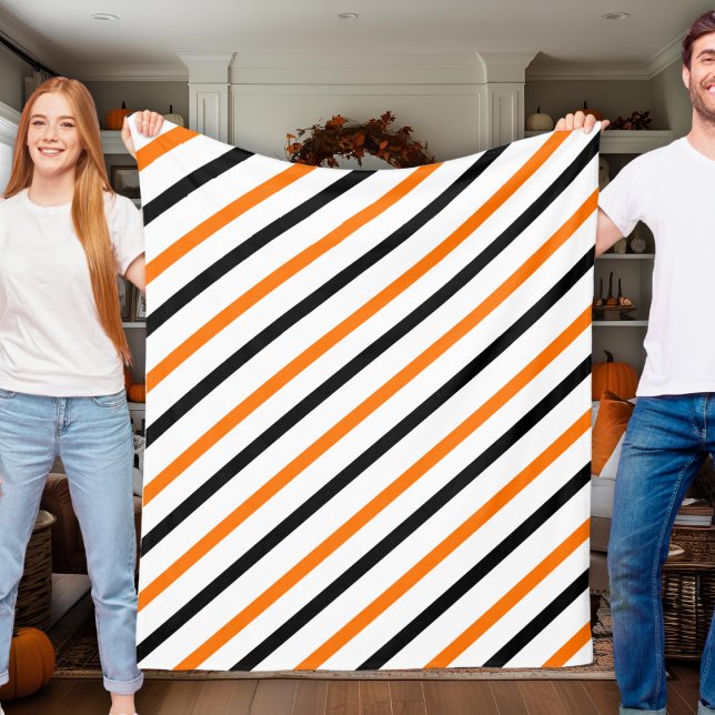 Snyggt Black and Orange Stripe Autumn Halloween Fleecefilt (Stylish Black And Orange Striped Autumn Halloween Fleece Blanket)