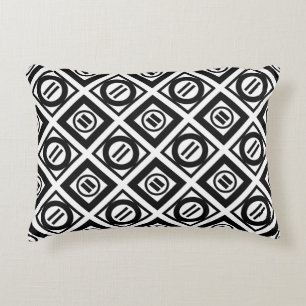 Snyggt Black Geometric Mönster på White Prydnadskudde