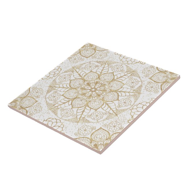 Snyggt Boho White Guld Mandala Blommigt Kakelplatta (Sidan)