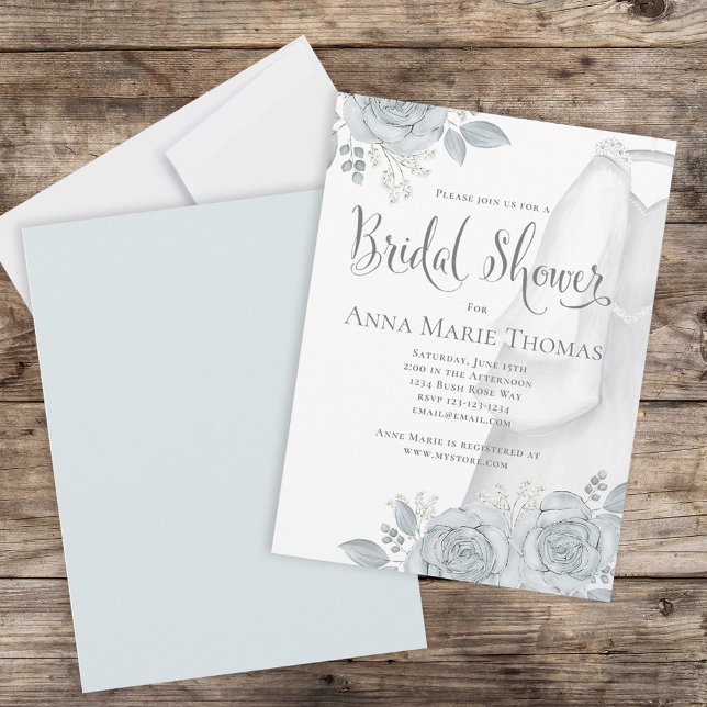 Snyggt Calligraphy Script Elegant bröllop Gown Inbjudningar (Skapare uppladdad)