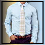 Snyggt Chic Neutralt Färg Palette Slips<br><div class="desc">Snyggt Chic Neutralt Färg Palette Play Necktie. Funktioner som kontrollerar mönster i blekens skuggor av guld,  rosa och vitt. Perfekt för manar som kärlek ska klä sig med elegans och stil. En klassad mode påstående. Underbar gåva för manar,  lagerhållare,  födelsedagar eller bara för att.</div>