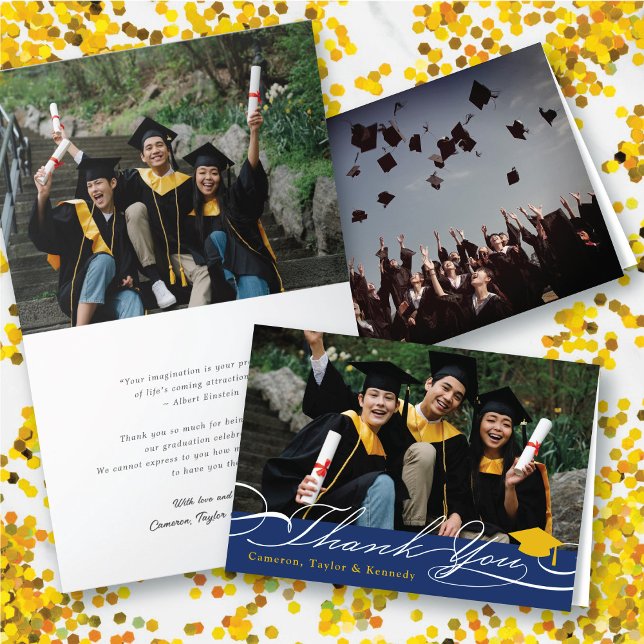 Snyggt Chic Script Studentmössa Photo Student Tack Kort (Stylish Chic Script Graduation Cap Photo Grad Thank You Folded Card @ zazzle.com/color_therapy)