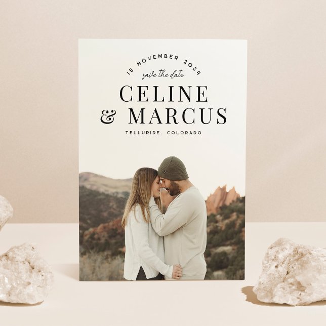 Snyggt Enkel Fullt Fotosida vid Dubbla Spara Datumet (Skapare uppladdad)