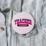 Snyggt för coola Anpassningsbar School Modern Teac Knapp<br><div class="desc">Visa dig som en modern snyggt lärare med den här coolans anpassningsbar-knapp! Trendigets utformning som skriker professionalism och flust. Öka din klassrumsvib!</div>
