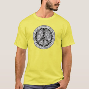 Snyggt Fredstecken på framsidan, TVUC på baksidan T Shirt