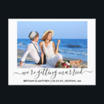 Snyggt Kalligrafi Gifta sig Spara datum Vykort<br><div class="desc">Modern Snyggt Calligraphy-skript Ett par foto Vi Gifta sig Spara postkort för meddelande om datum Förlovning</div>