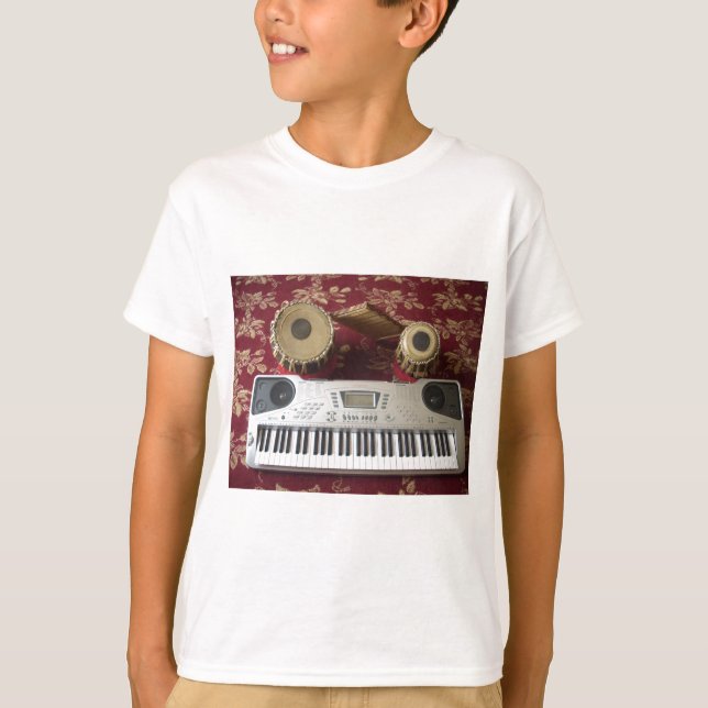 Snyggt Kreativ hörn: Musical Tapestry T Shirt (Framsida)