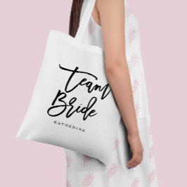 Snyggt Lettering efter penseltypografi "Team Bride Tygkasse