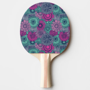 Snyggt ljusa mönster av vackra blommor pingisracket