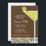 Snyggt Martini Drink-Födelsedagsfest Inbjudningar<br><div class="desc">Börja din födelsedagsbäcken i stil genom att skicka inbjudningar till den här chicen med en rosa martini med zebra bakgrund. Perfekt för möhippor,  flickor som är ute på natten,  möhippor,  födelsedagsfester,  cocktail party med mera! Art © JW ILLUSTRATION</div>