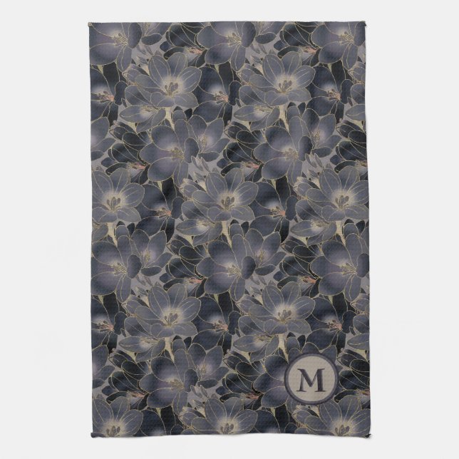 Snyggt Midnight Navy Blue Blommönster Monogram Kökshandduk (Vertikal)