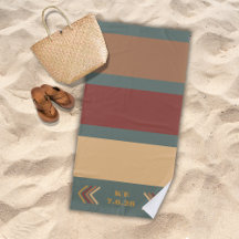 Snyggt Modern Rustic Monogrammed Beach Towel
