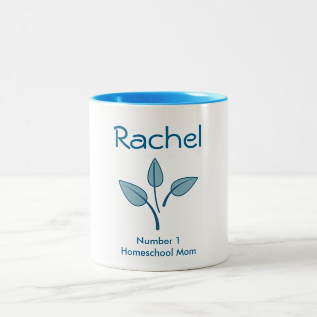 Snyggt nummer 1 Homeschool Mamma Blue och White Två-Tonad Mugg (Center)