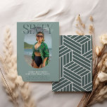 Snyggt Oval Photo & Namnteckning 60:e födelsedagen Inbjudningar<br><div class="desc">Gör din sextioårsdag till firande för att minnas med ett modernt inbjudan som fångar nutidens innersta väsen. Anpassadet är enkelt att redigera, inbjudan har en sofistikerad layout med ett ovalt fotografi av snyggten, eleganten "SIXTY" brev och en ren, användarvänlig utformning. Byt färg till kostym till ditt party-tema och gör din...</div>
