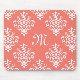 Snyggt Peach Coral Damask Patch med Monogram Musmatta