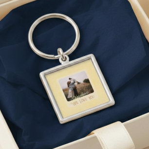 Snyggt Personligt Foto Text Mormor Present Fyrkantig Silverfärgad Nyckelring