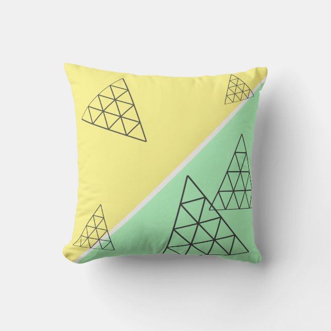 Snyggt Pyramid Triangle Geometry Pastel Kudde (Framsida)