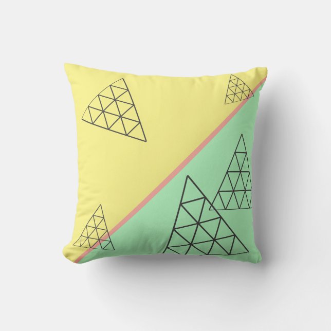 Snyggt Pyramid Triangle Geometry Pastel Kudde (Framsida)