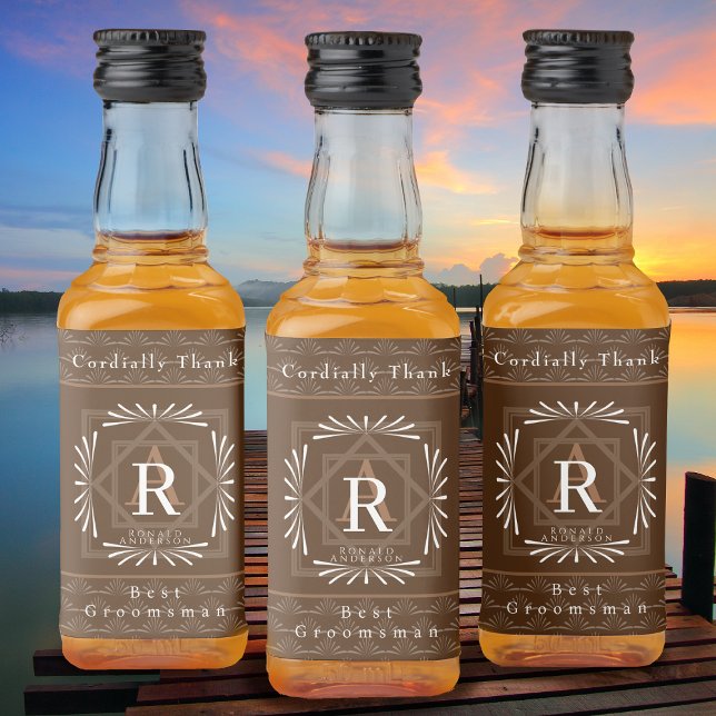 Snyggt Ram Brown Monogram Spritflaskor Etikett (Modern stylish Monogram Design. )