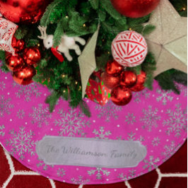 Snyggt Rosa jul med Elegant Snöflingor Julgransmatta Borstad Polyester