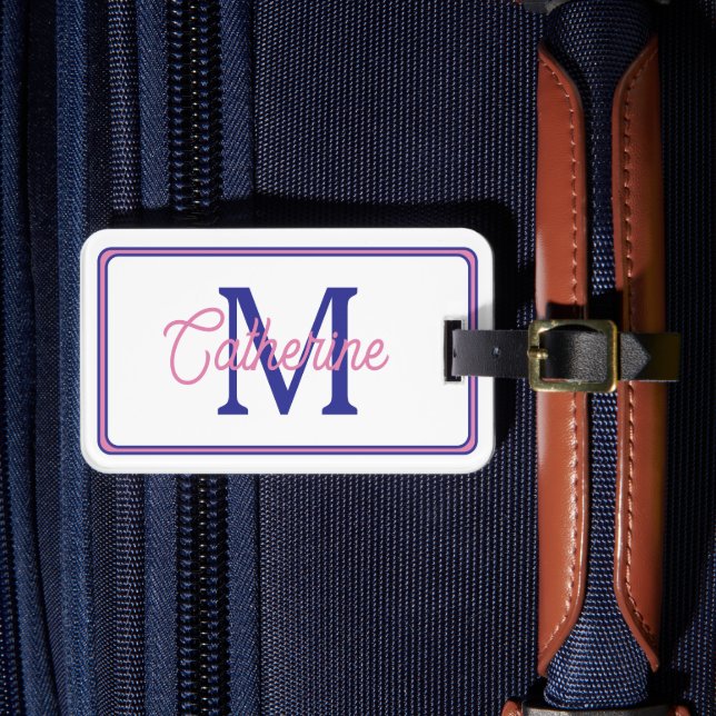 Snyggt rosa och marinblått enkelt monogram bagagebricka (Framsida Insitu 4)