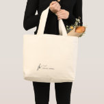 Snyggt Script Monogram Modern Minimalist Jumbo Tygkasse<br><div class="desc">Modern chic minimalistisk manusmonogram och namn-design,  enkel och elegant.</div>
